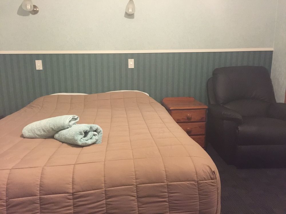 Motel Dunrovin 4*